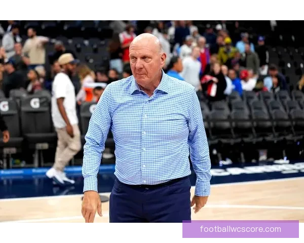 郇斯楠与阿里扎儿子双双入选篮球峰会国际队四月十二日开赛