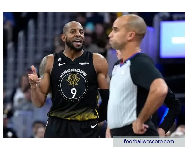 基德因不满判罚与裁判争执本赛季第二次被驱逐出场